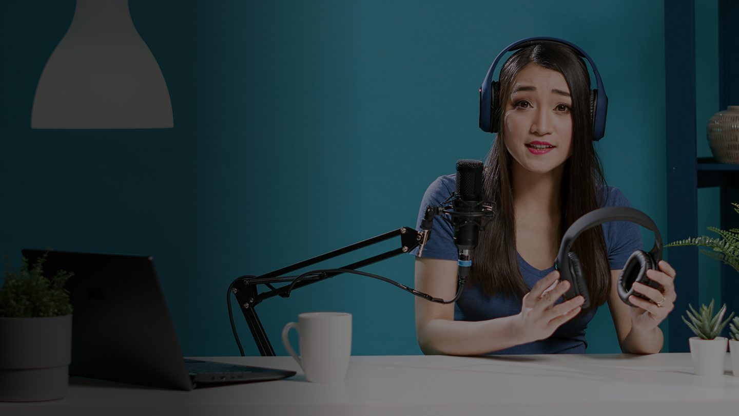 pov-asian-woman-doing-recommendation-modern-headphones-vlogging-camera-filming-product-review-with-wireless-headsets-lifestyle-blogger-holding-earphones-tripod-shot 1 (2)